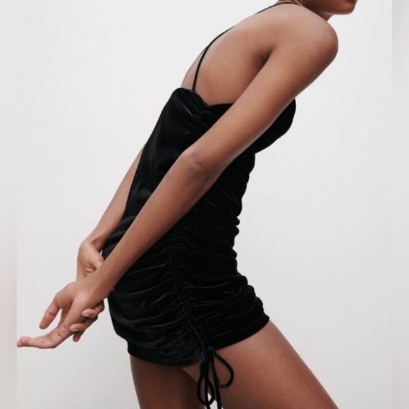 Zara draped velvet dress - Picture 2 of 3